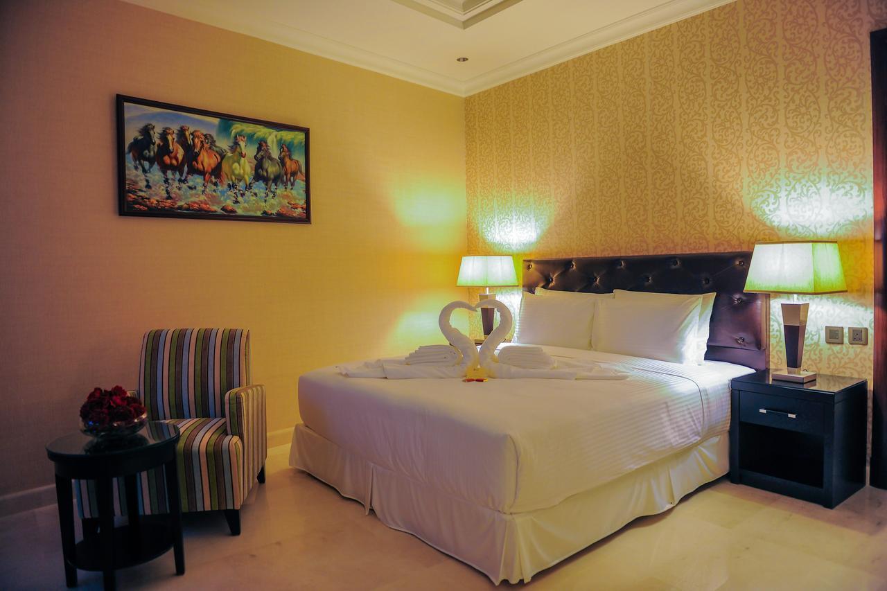 Suite Inn Hotel Riyadh Exteriör bild