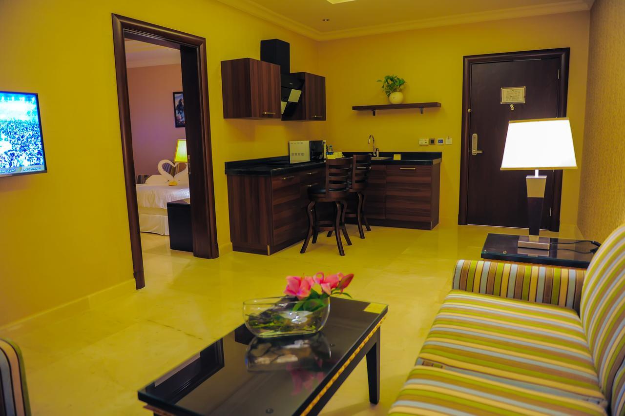 Suite Inn Hotel Riyadh Exteriör bild