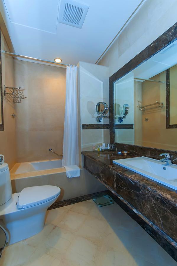 Suite Inn Hotel Riyadh Exteriör bild